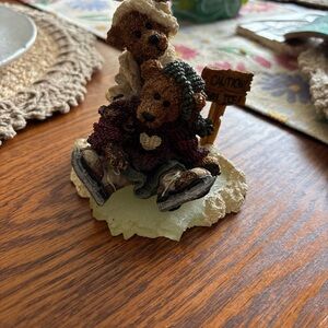 Nielson Bainbridge Ceramic Bear Figurine - Brown and Cream